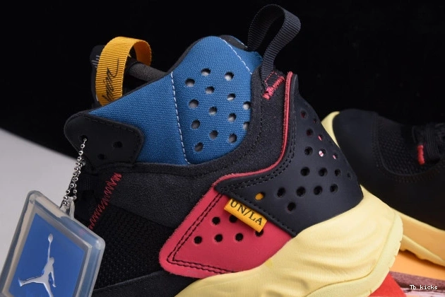 Reps TBK JORDAN 'OFF DA1951-001 UNION DELTA NOIR' LA MID X 0807